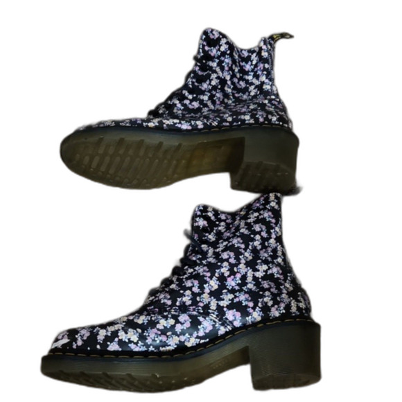 Dr. Martens Women's Clemency Boot, Black Petit Floral, Size 11 - Picture 5 of 10
